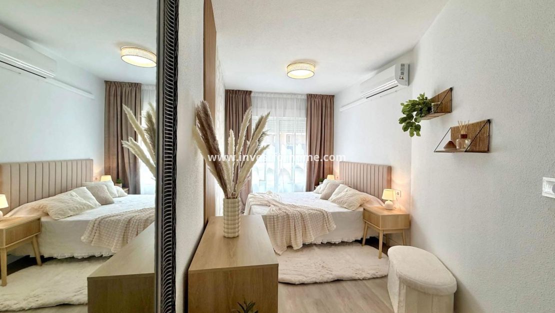 Reventa - Apartamento - Torrevieja - Playa del Cura