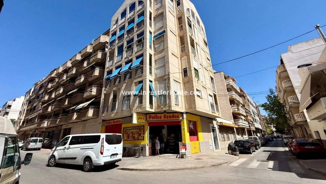 Reventa - Apartamento - Torrevieja - Playa del Cura