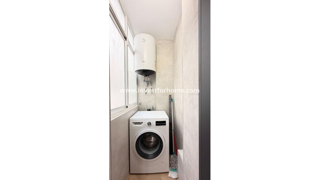 Reventa - Apartamento - Torrevieja - Playa del Cura