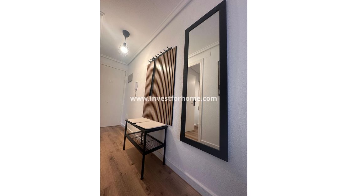 Reventa - Apartamento - Torrevieja - Playa del Cura