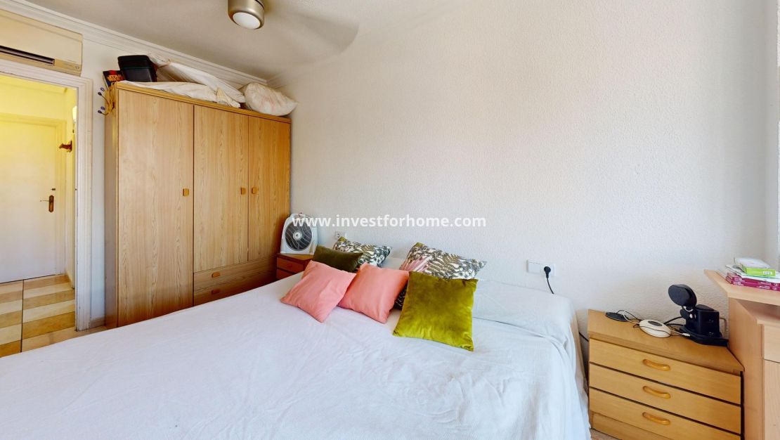 Reventa - Apartamento - Torrevieja - Puerto Deportivo Marina Salinas