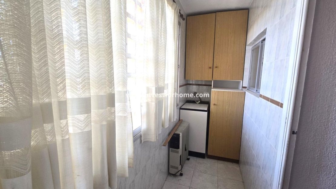 Reventa - Apartamento - Torrevieja - Puerto Deportivo Marina Salinas