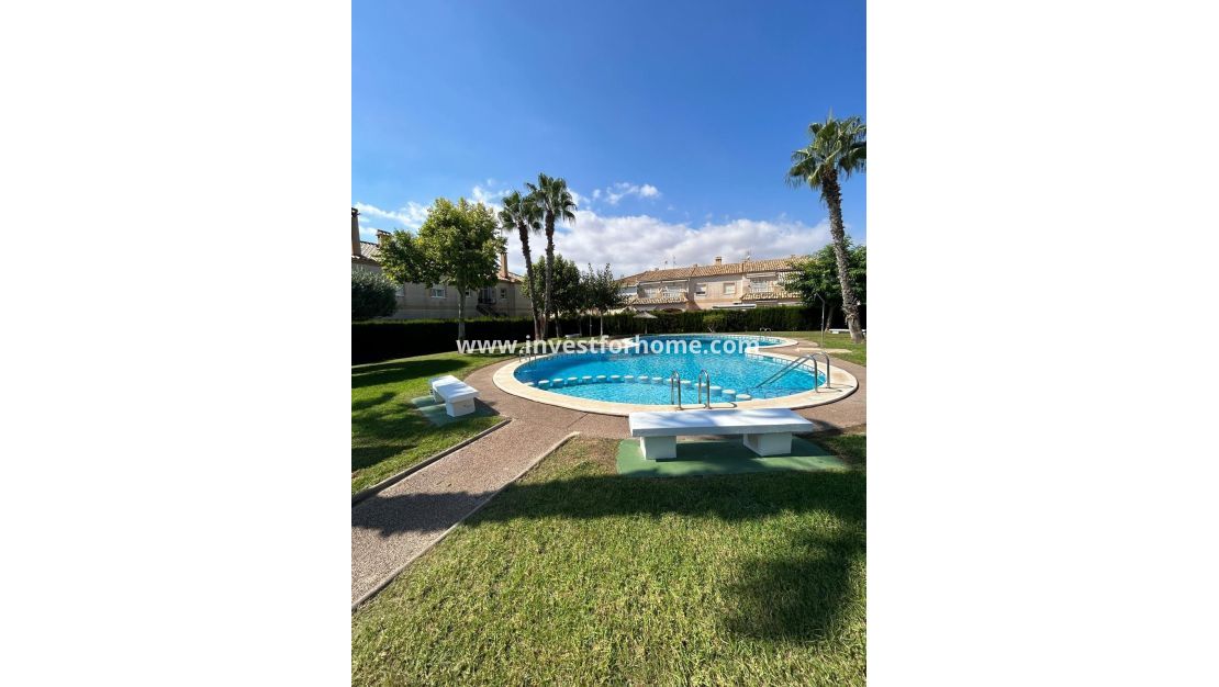 Reventa - Bungalow - Torrevieja - aguas nuevas