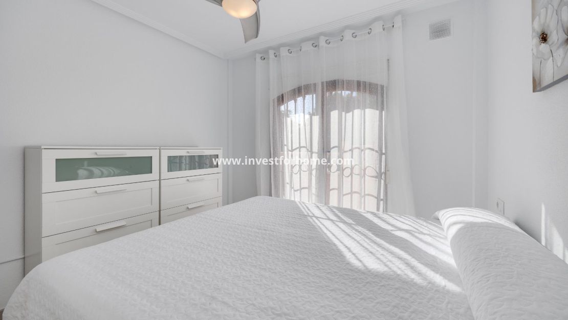 Reventa - Bungalow - Torrevieja - aguas nuevas