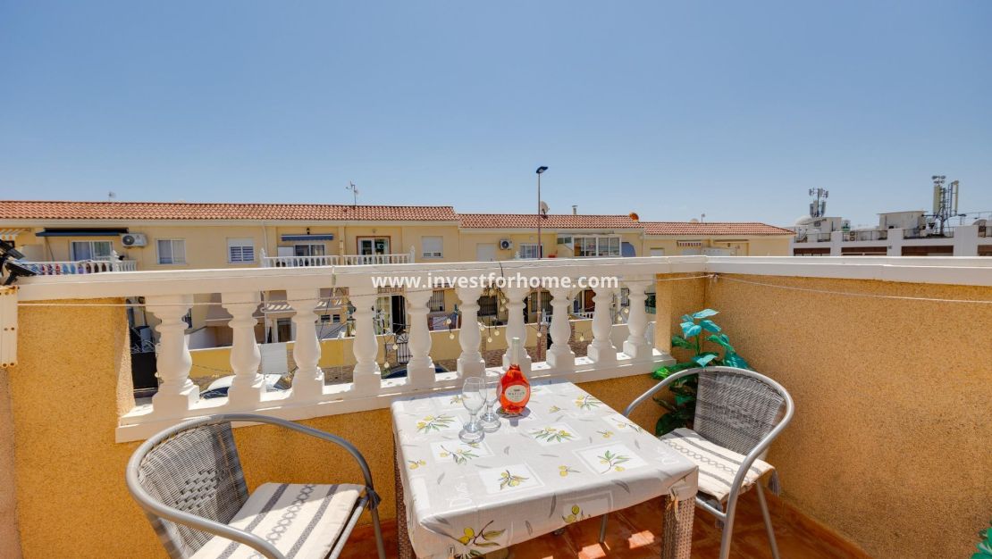 Reventa - Bungalow - Torrevieja - aguas nuevas