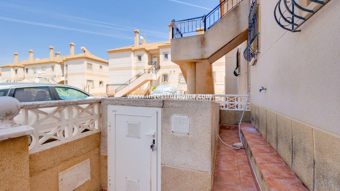 Reventa - Bungalow - Torrevieja - aguas nuevas