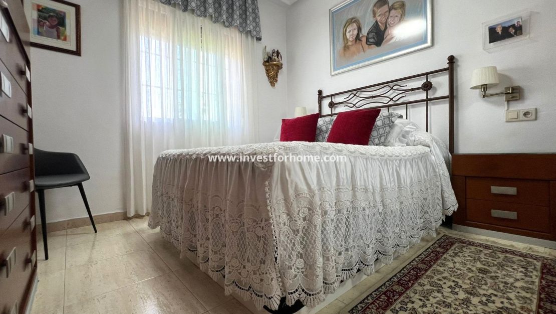 Reventa - Bungalow - Torrevieja - aguas nuevas