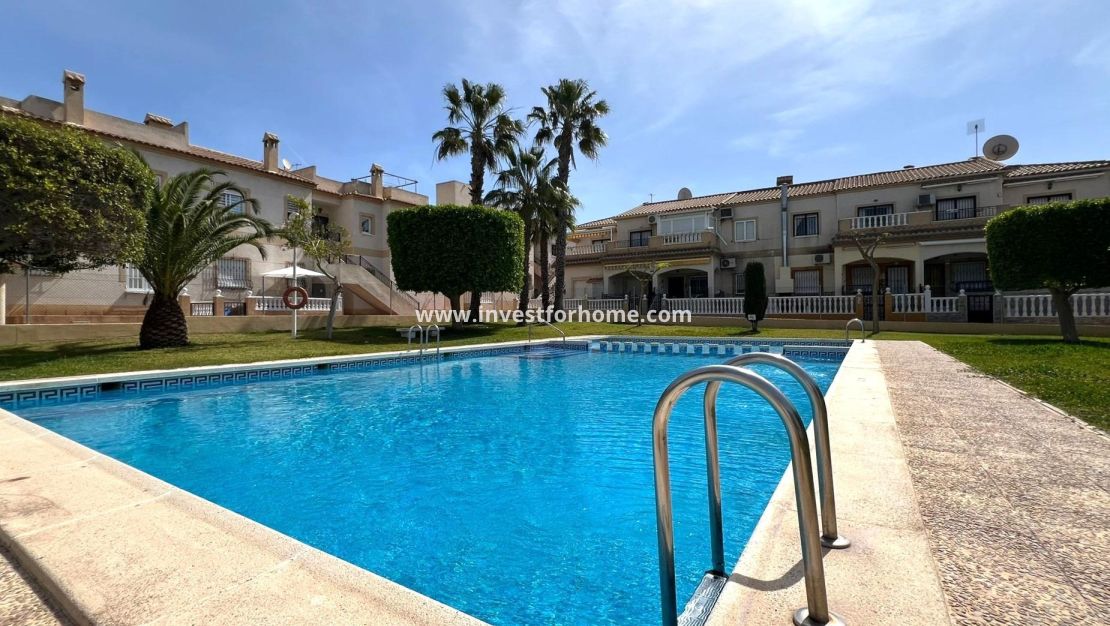 Reventa - Bungalow - Torrevieja - aguas nuevas