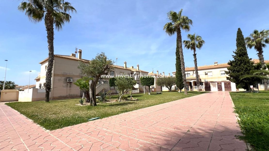 Reventa - Bungalow - Torrevieja - aguas nuevas