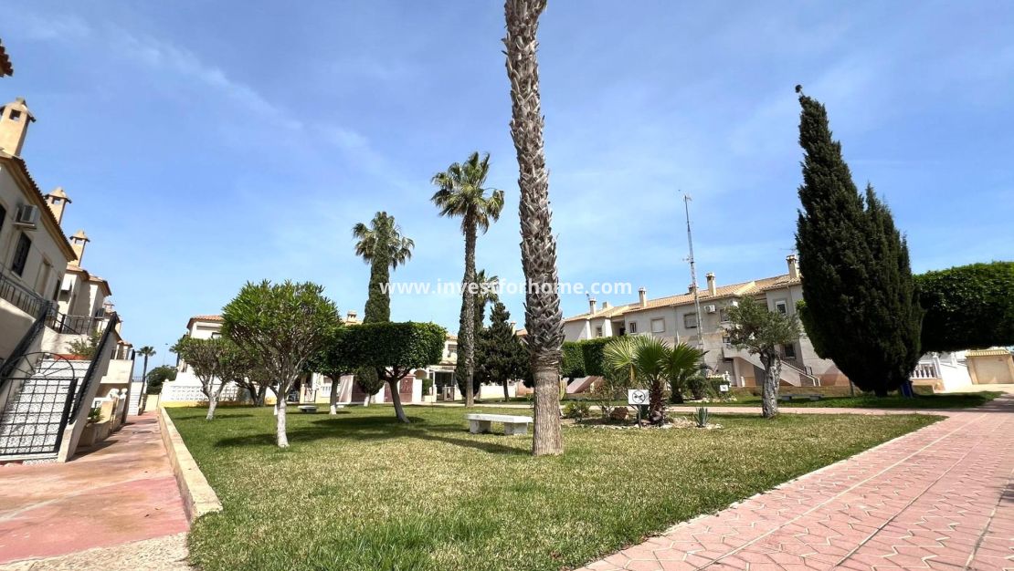Reventa - Bungalow - Torrevieja - aguas nuevas