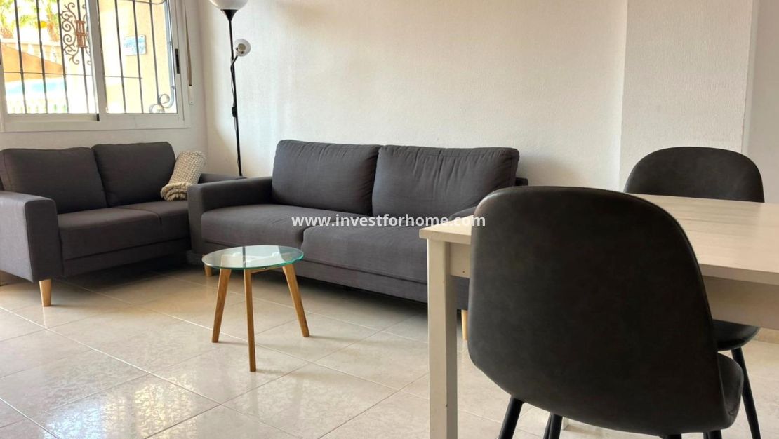 Reventa - Bungalow - Torrevieja - Estacion De Autobuses