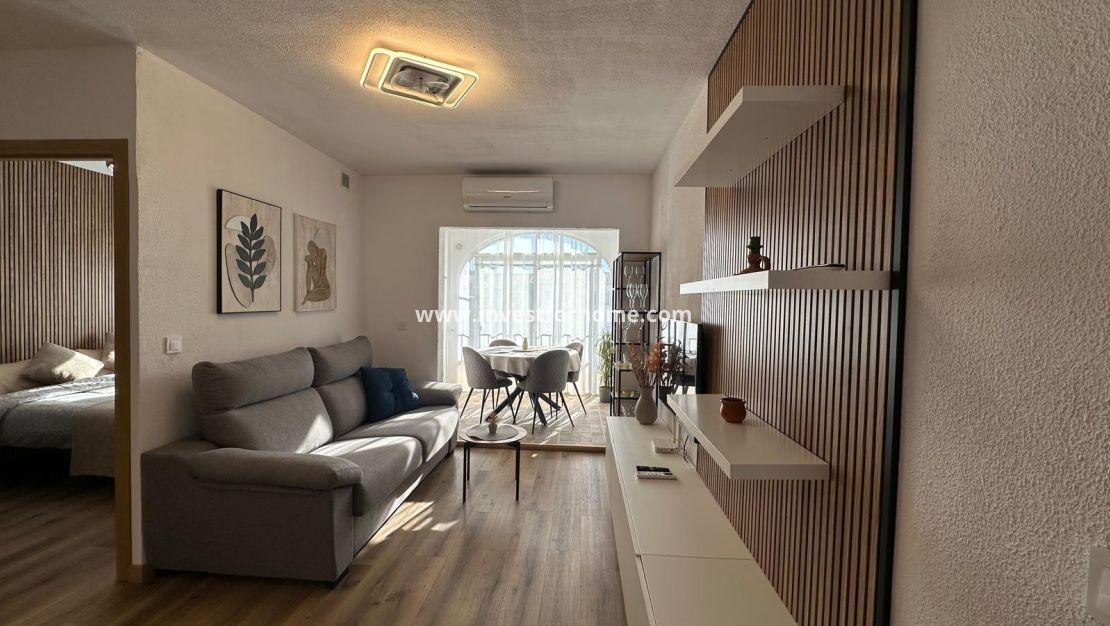 Reventa - Bungalow - Torrevieja - Los Balcones - Los Altos Del Edén