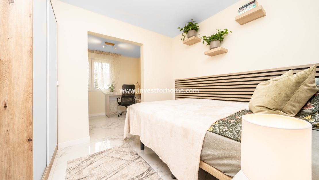 Reventa - Bungalow - Torrevieja - Torreta