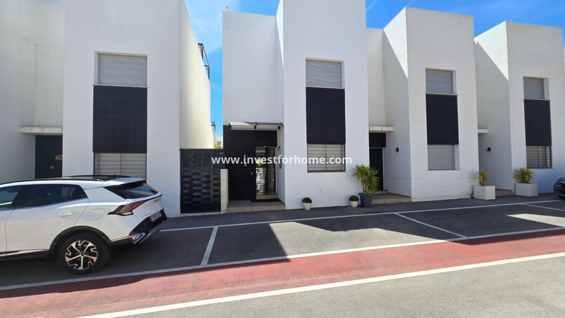 Reventa - Casa - Ciudad Quesada *