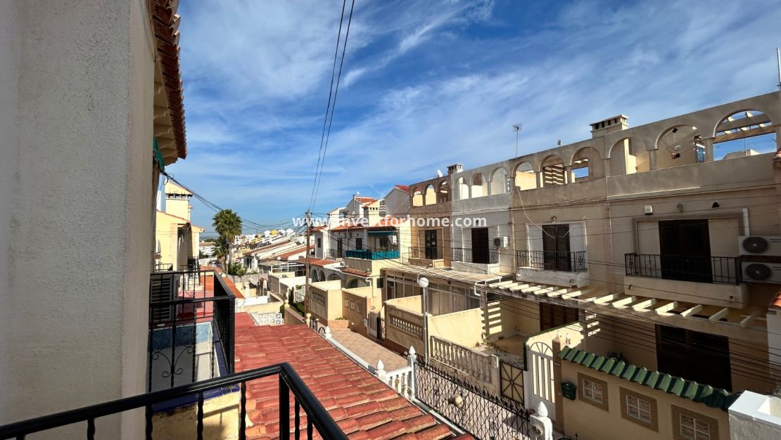 Reventa - Casa - El Chaparral - Inland