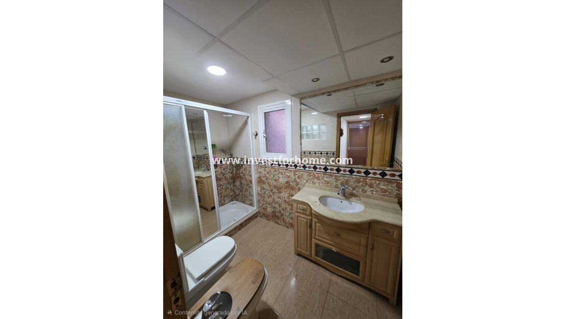 Reventa - Casa - El Palmar - Zona Centro