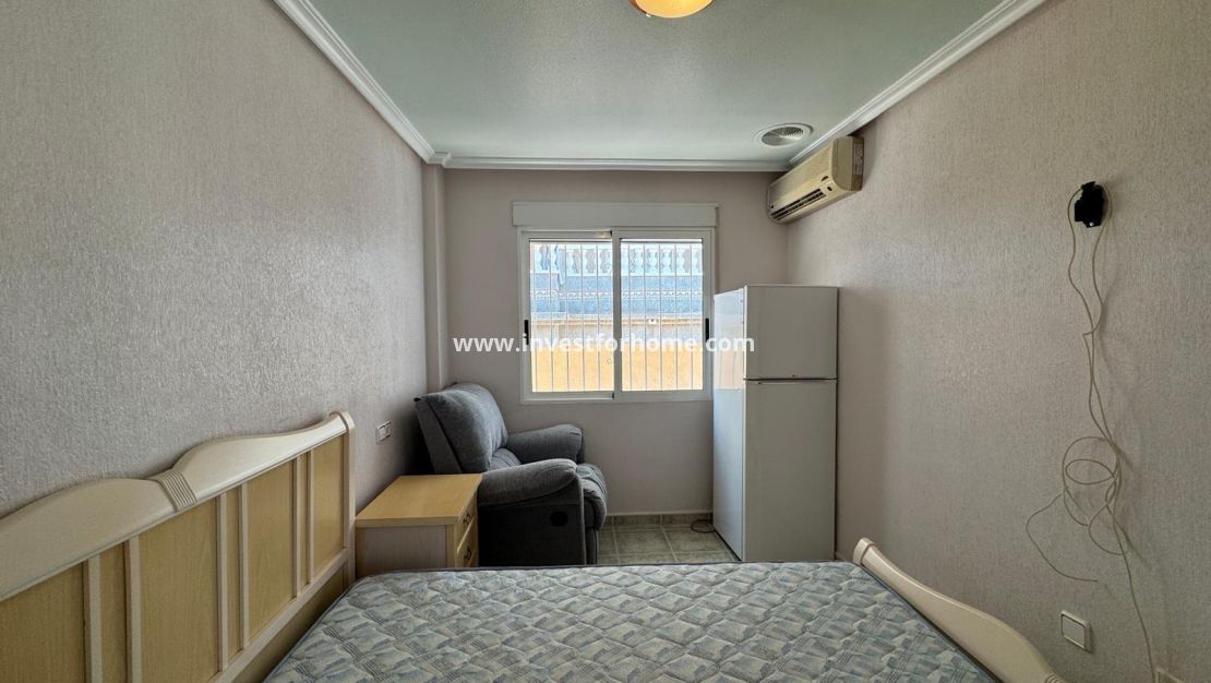 Reventa - Casa - Guardamar del Segura - Urbanizaciones