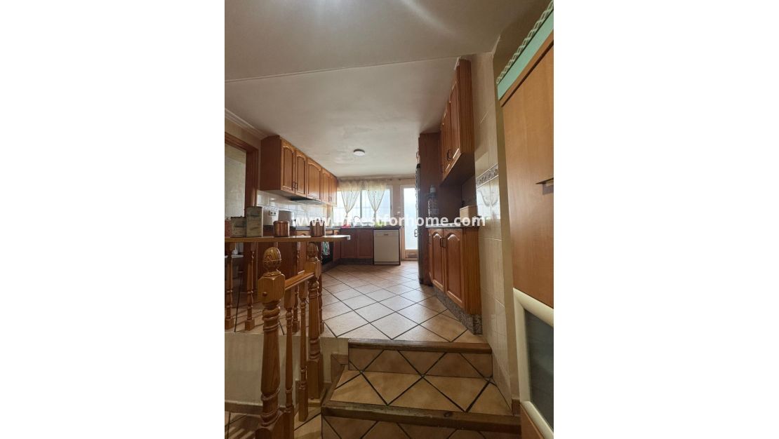 Reventa - Casa - Hondon de los Frailes - Hondón De Los Frailes