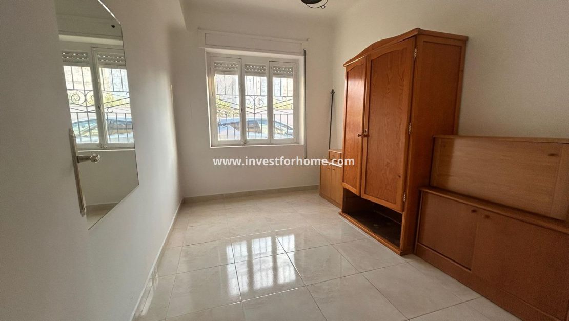 Reventa - Casa - Los Alcázares