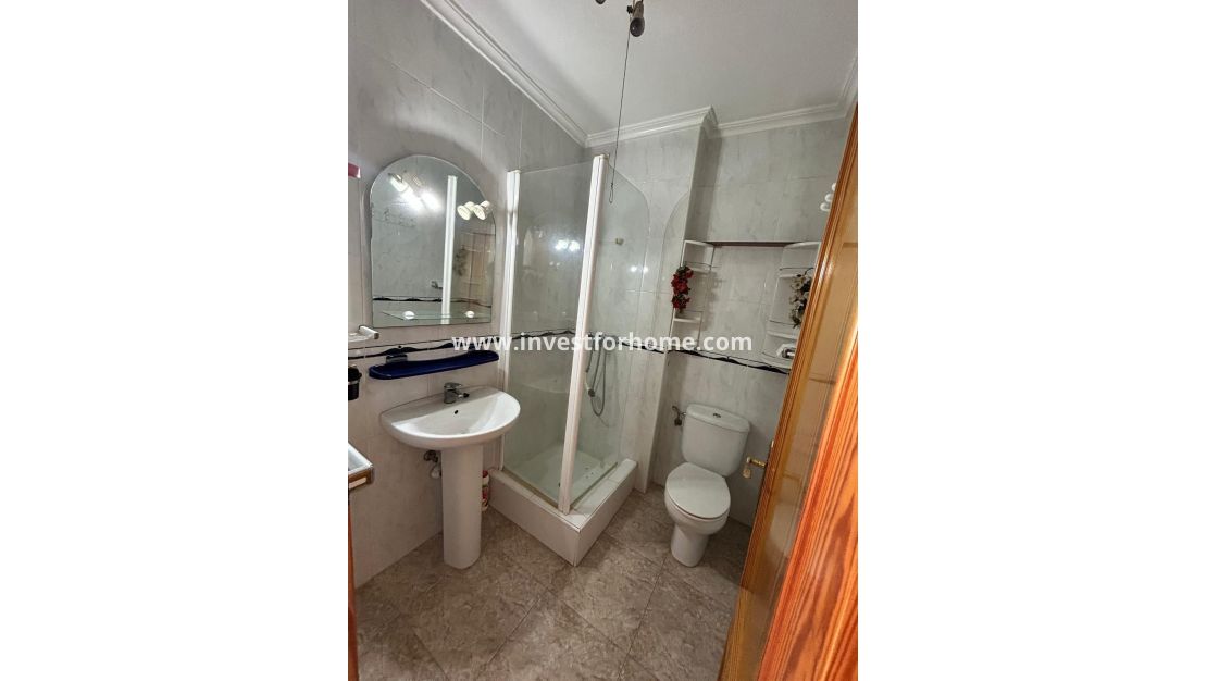 Reventa - Casa - Los Alcázares