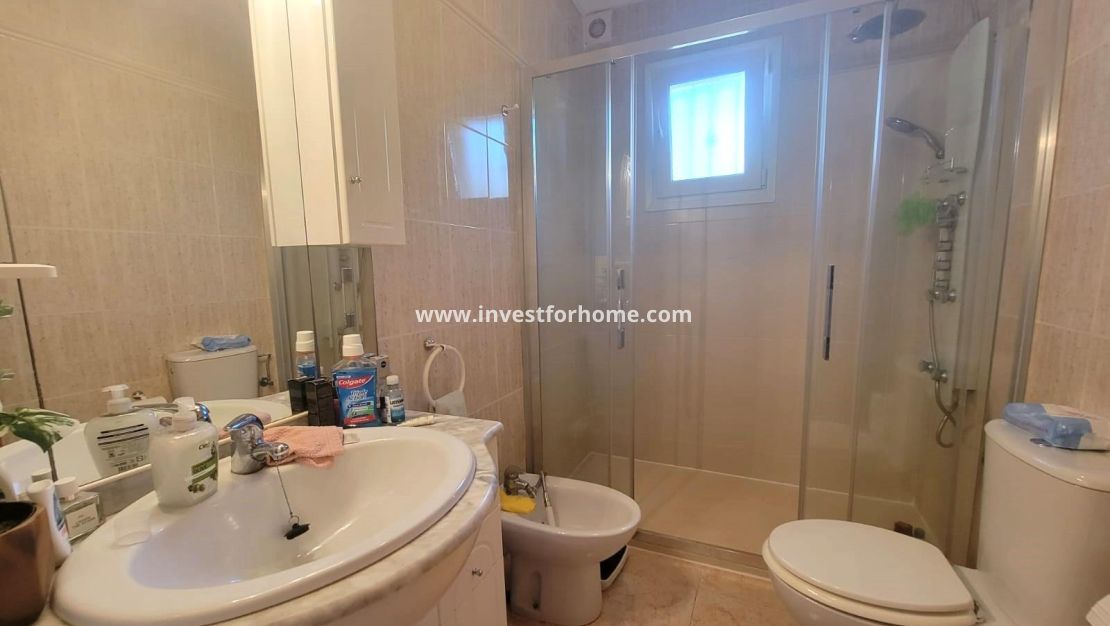 Reventa - Casa - Los Montesinos - Los Montesinos - Urb. La Herrada