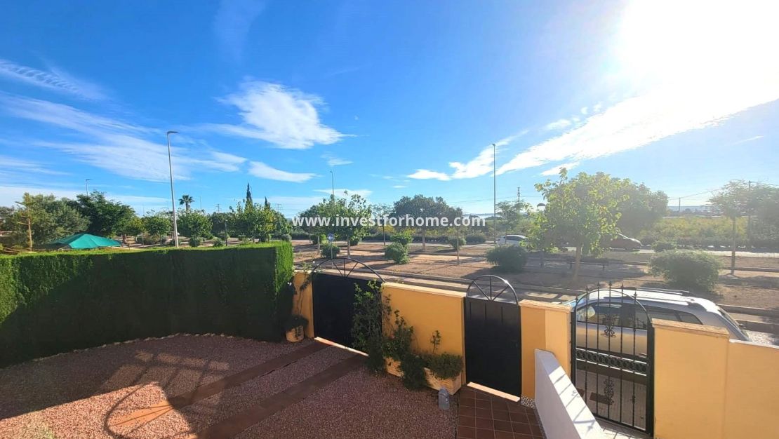 Reventa - Casa - Los Montesinos - Los Montesinos - Urb. La Herrada