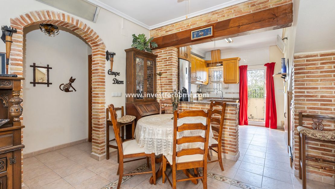 Reventa - Casa - Orihuela Costa - Costa Blanca