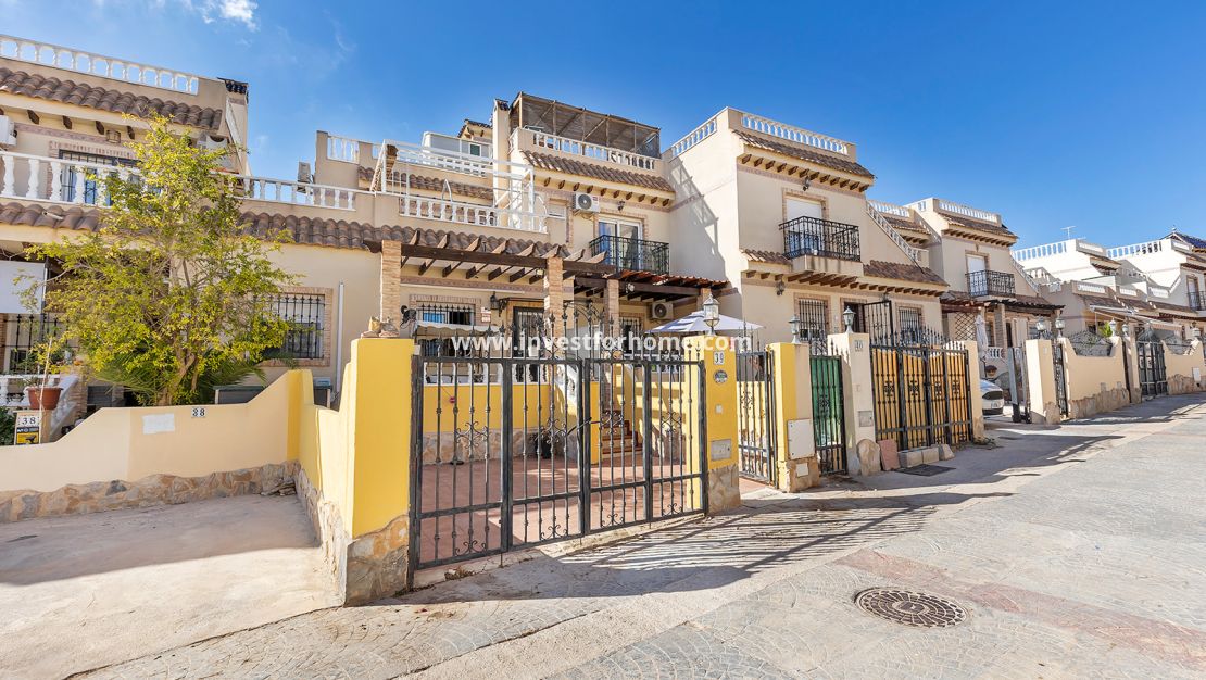 Reventa - Casa - Orihuela Costa - Costa Blanca