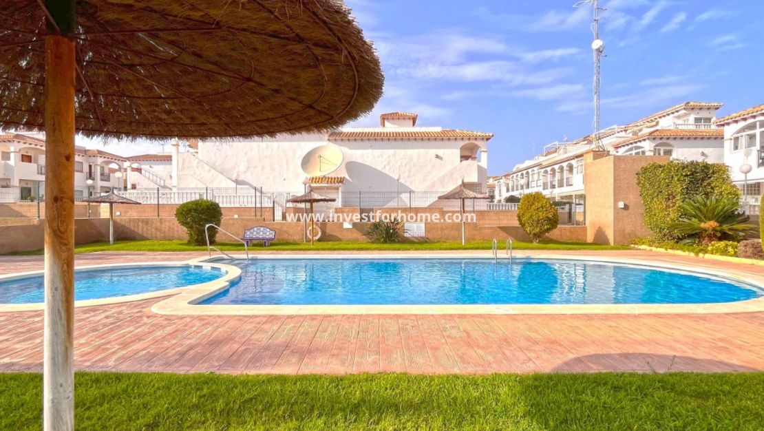 Reventa - Casa - Orihuela Costa - Costa Blanca