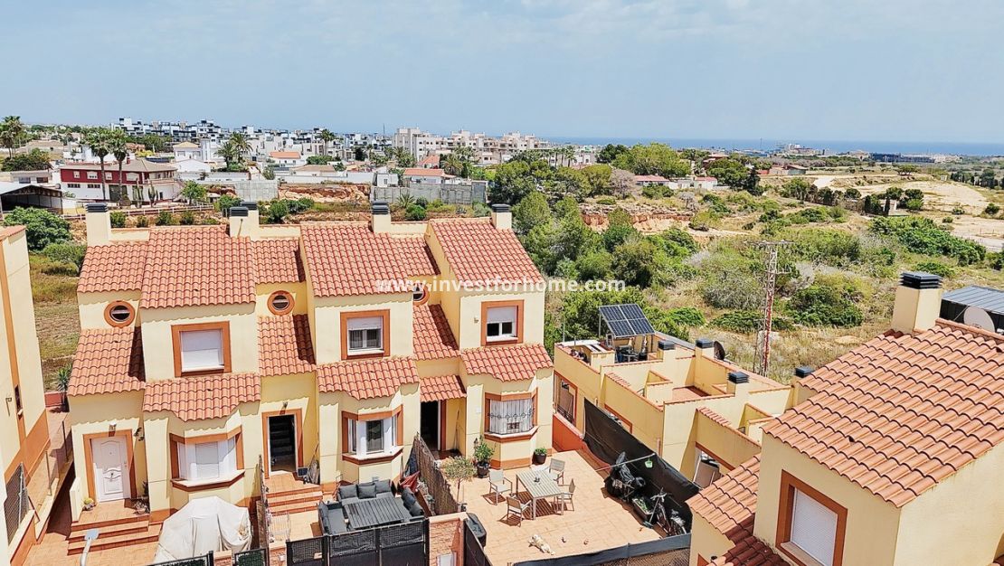 Reventa - Casa - Orihuela Costa - Costa Blanca