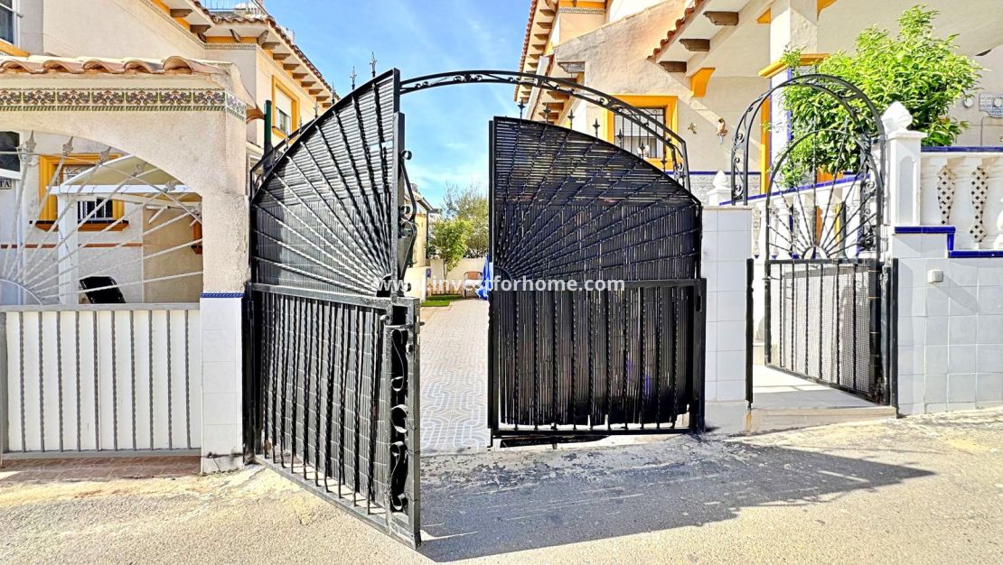 Reventa - Casa - Orihuela Costa - Costa Blanca