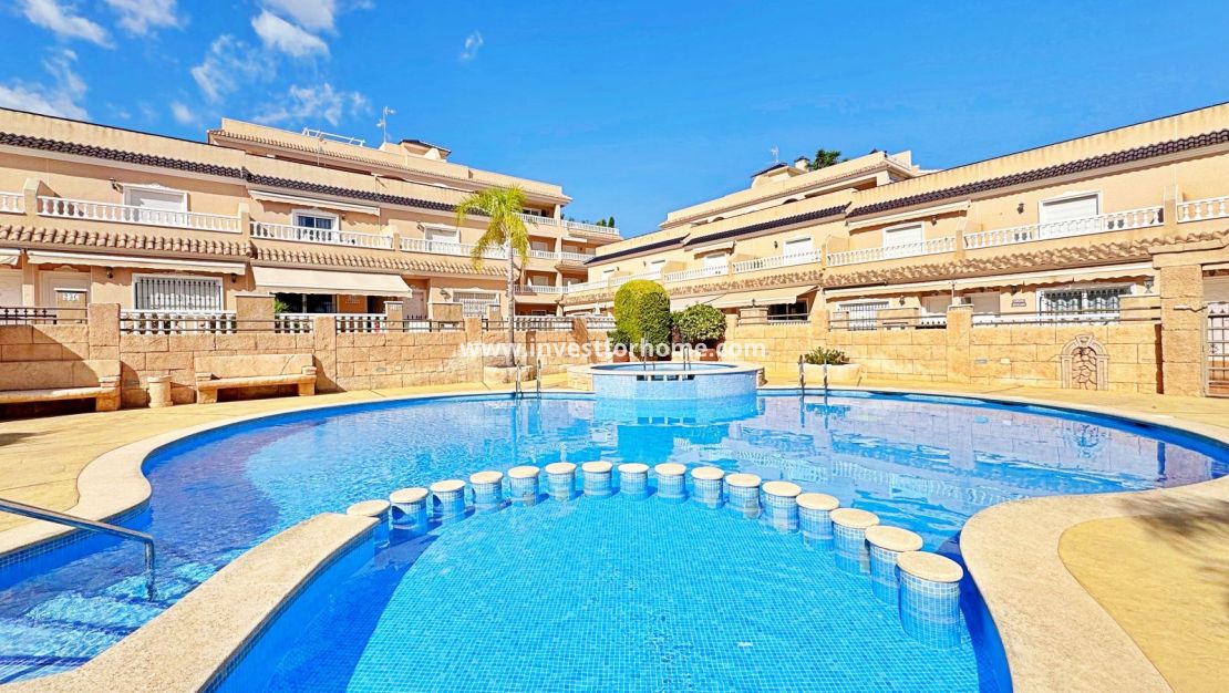 Reventa - Casa - Orihuela Costa - Costa Blanca