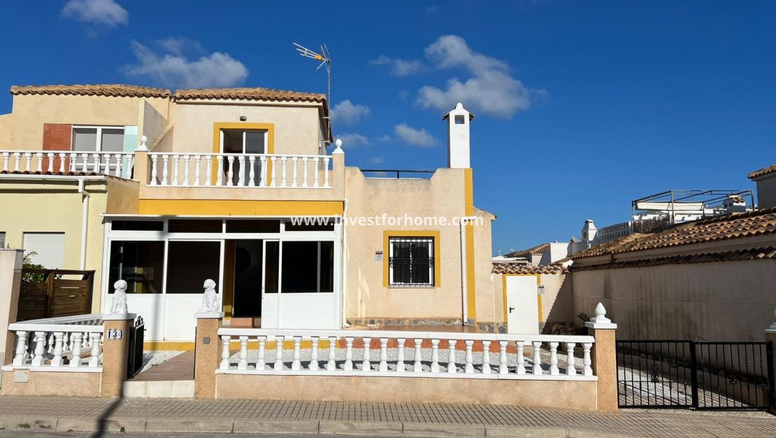 Reventa - Casa - Orihuela Costa - Costa Blanca