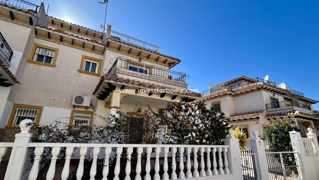 Reventa - Casa - Orihuela Costa - Costa Blanca
