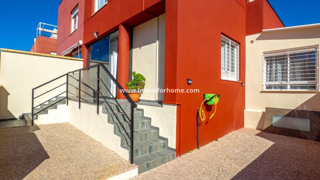 Reventa - Casa - Orihuela Costa - Costa Blanca