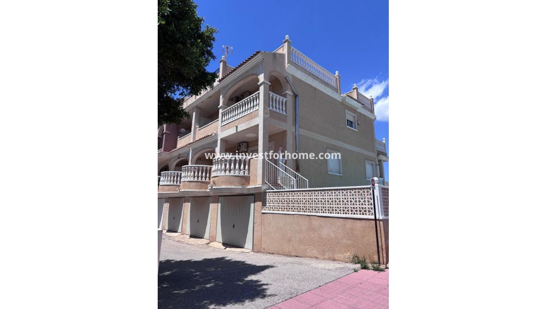 Reventa - Casa - Orihuela Costa - Costa Blanca