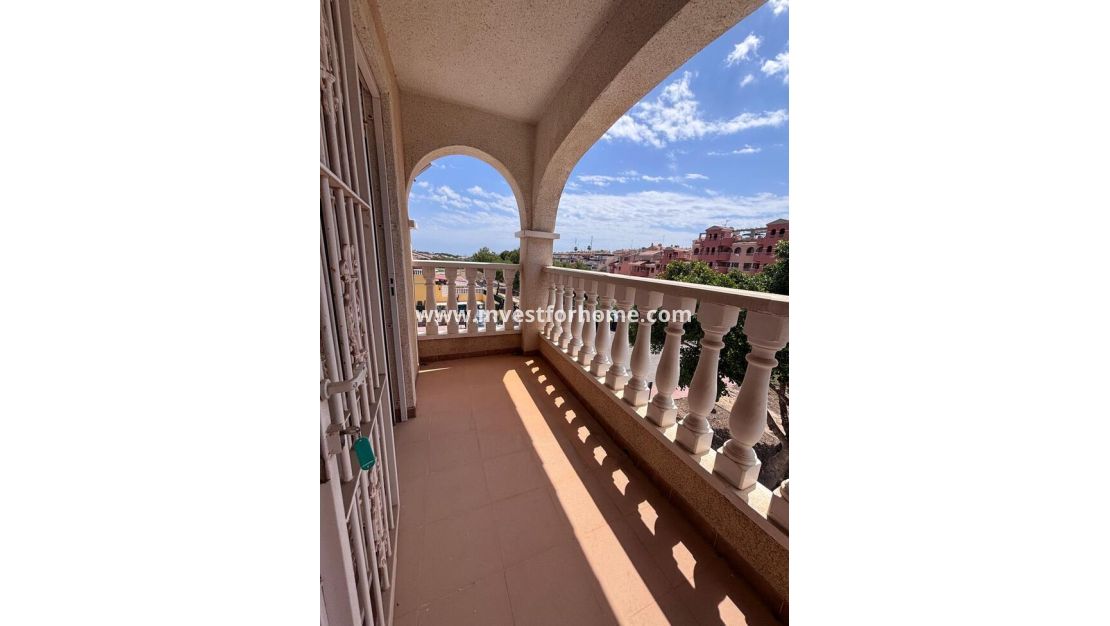 Reventa - Casa - Orihuela Costa - Costa Blanca