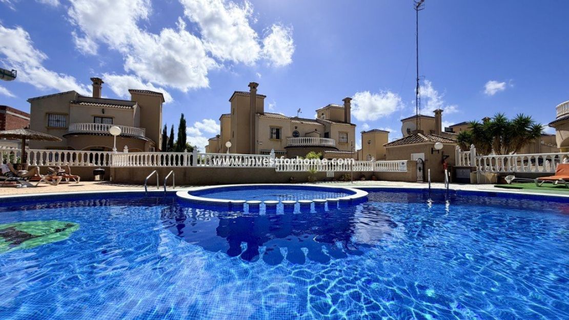 Reventa - Casa - Orihuela Costa - Costa Blanca