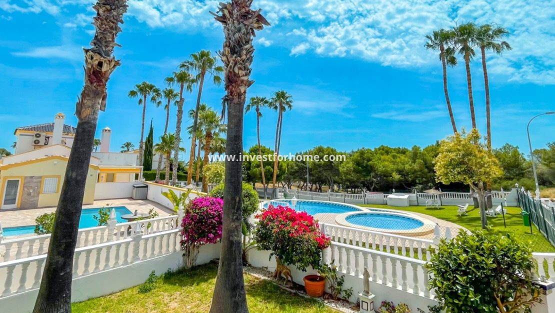 Reventa - Casa - Orihuela Costa - Costa Blanca