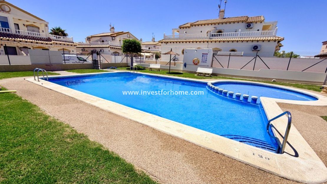 Reventa - Casa - Orihuela Costa - Costa Blanca