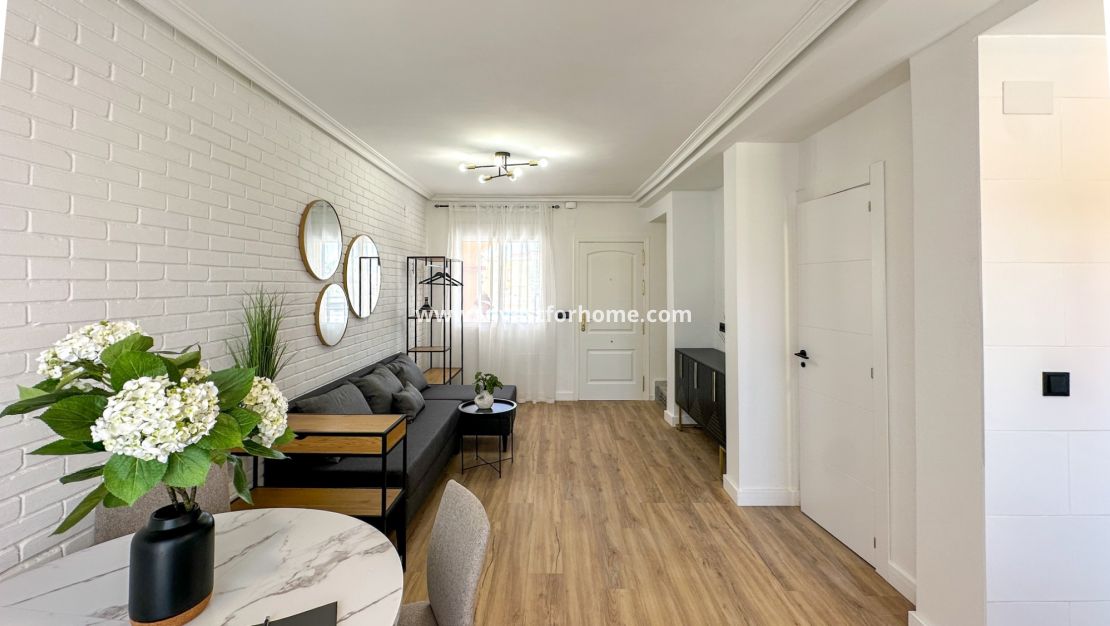 Reventa - Casa - Orihuela Costa - Costa Blanca