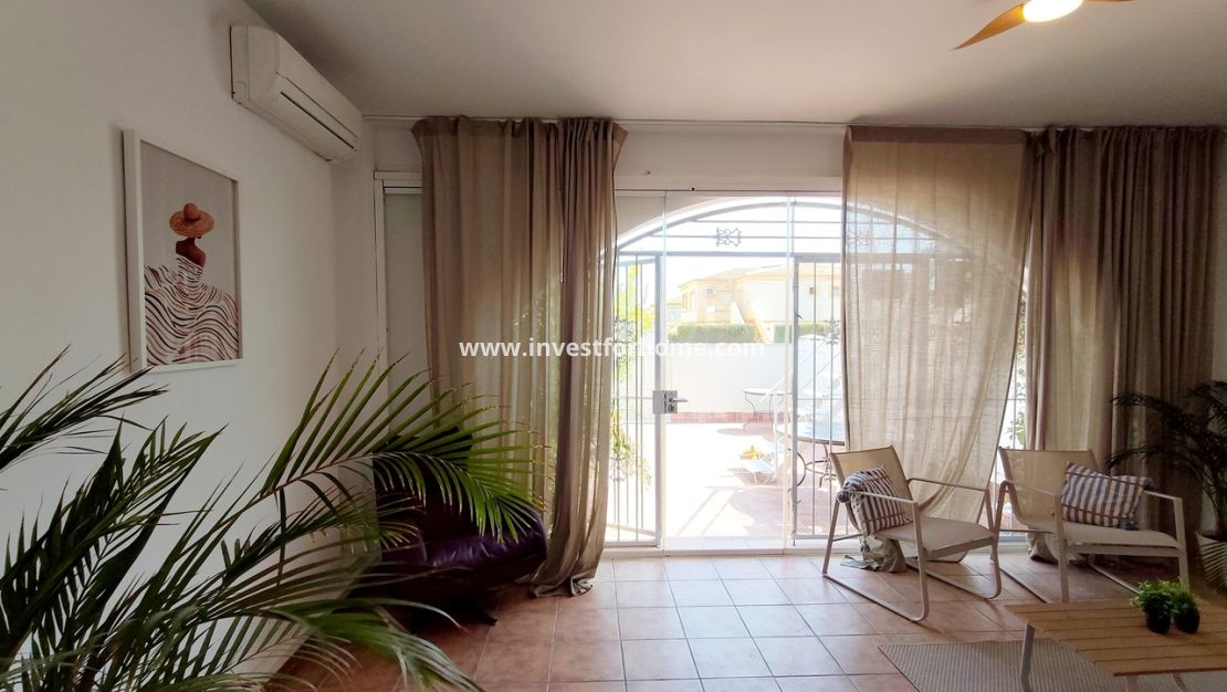 Reventa - Casa - Orihuela Costa - Costa Blanca