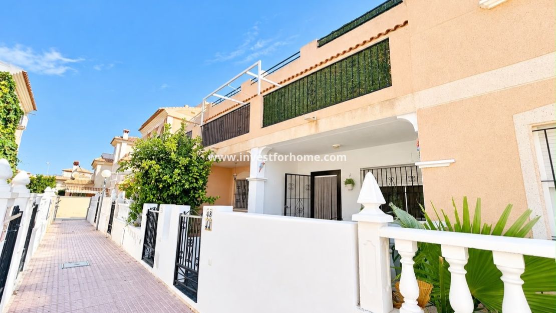Reventa - Casa - Orihuela Costa - Costa Blanca