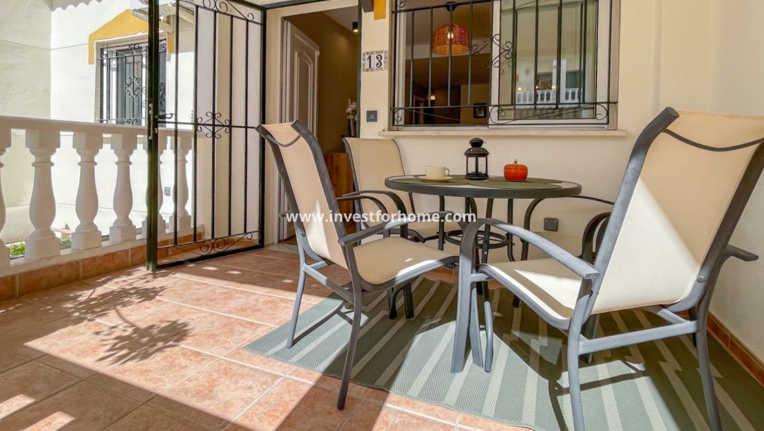 Reventa - Casa - Orihuela Costa - Costa Blanca