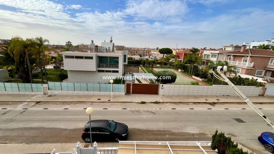 Reventa - Casa - Orihuela Costa - La Zenia