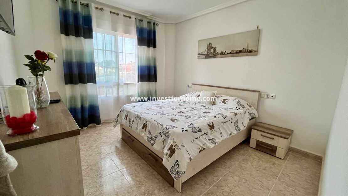 Reventa - Casa - Orihuela Costa - La Zenia