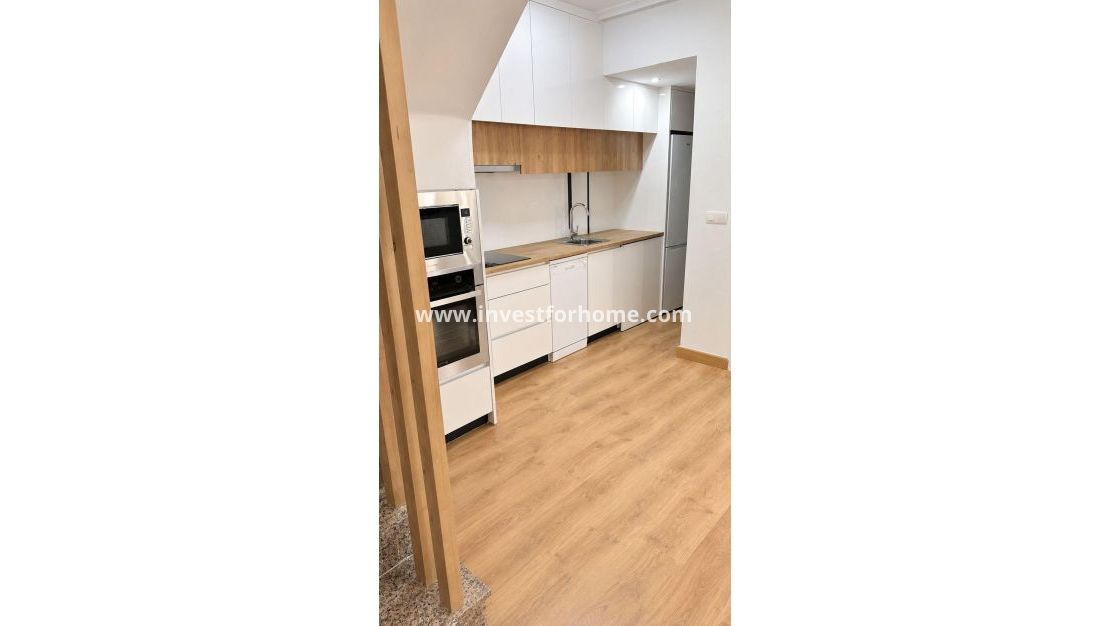 Reventa - Casa - Orihuela Costa - La Zenia