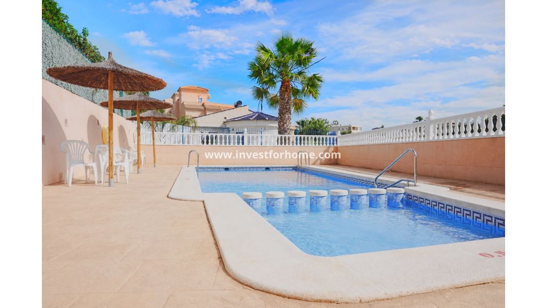 Reventa - Casa - Orihuela Costa - La Zenia