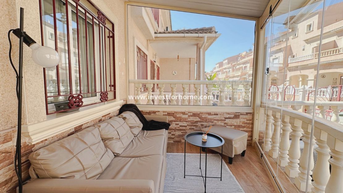 Reventa - Casa - Orihuela Costa - La Zenia