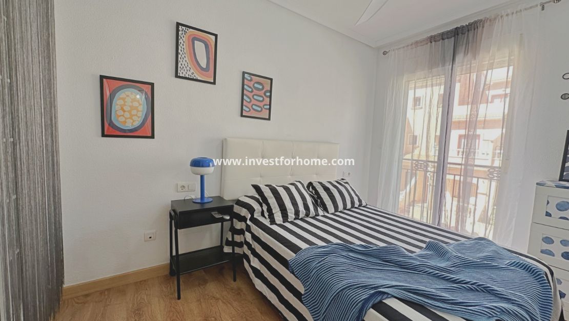 Reventa - Casa - Orihuela Costa - La Zenia